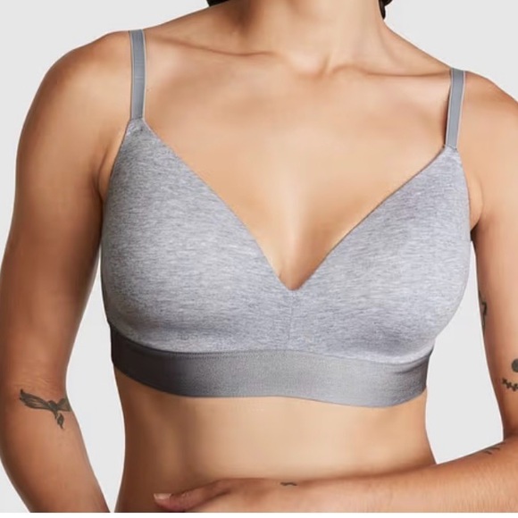 PINK Victoria's Secret Other - NWOT heather grey PINK Victoria’s Secret lightly lined wireless bra